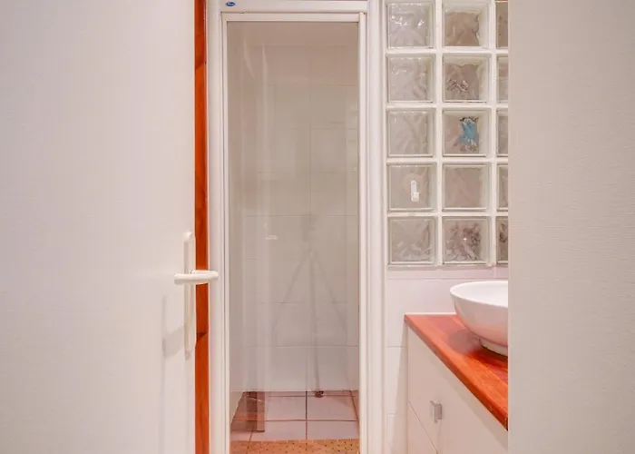 Avec Terrasse, Acces Pereire - Boulevard De L'ocean, * Arcachon