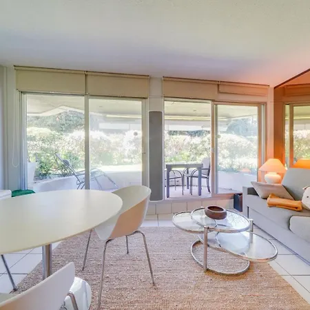 Avec Terrasse, Acces Pereire - Boulevard De L'ocean, Apartment *