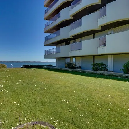 Avec Terrasse, Acces Pereire - Boulevard De L'ocean, * Arcachon