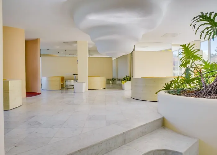 Avec Terrasse, Acces Pereire - Boulevard De L'ocean, アルカション